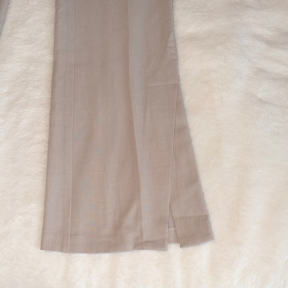 Abercrombie & Fitch Women's Beige Trousers - Picture 4 of 7